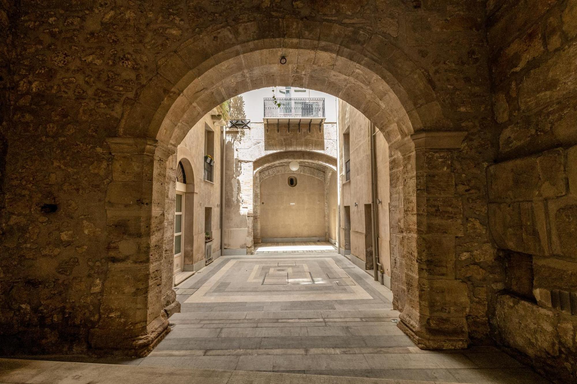 Tomasi Apartment Palermo Exteriér fotografie