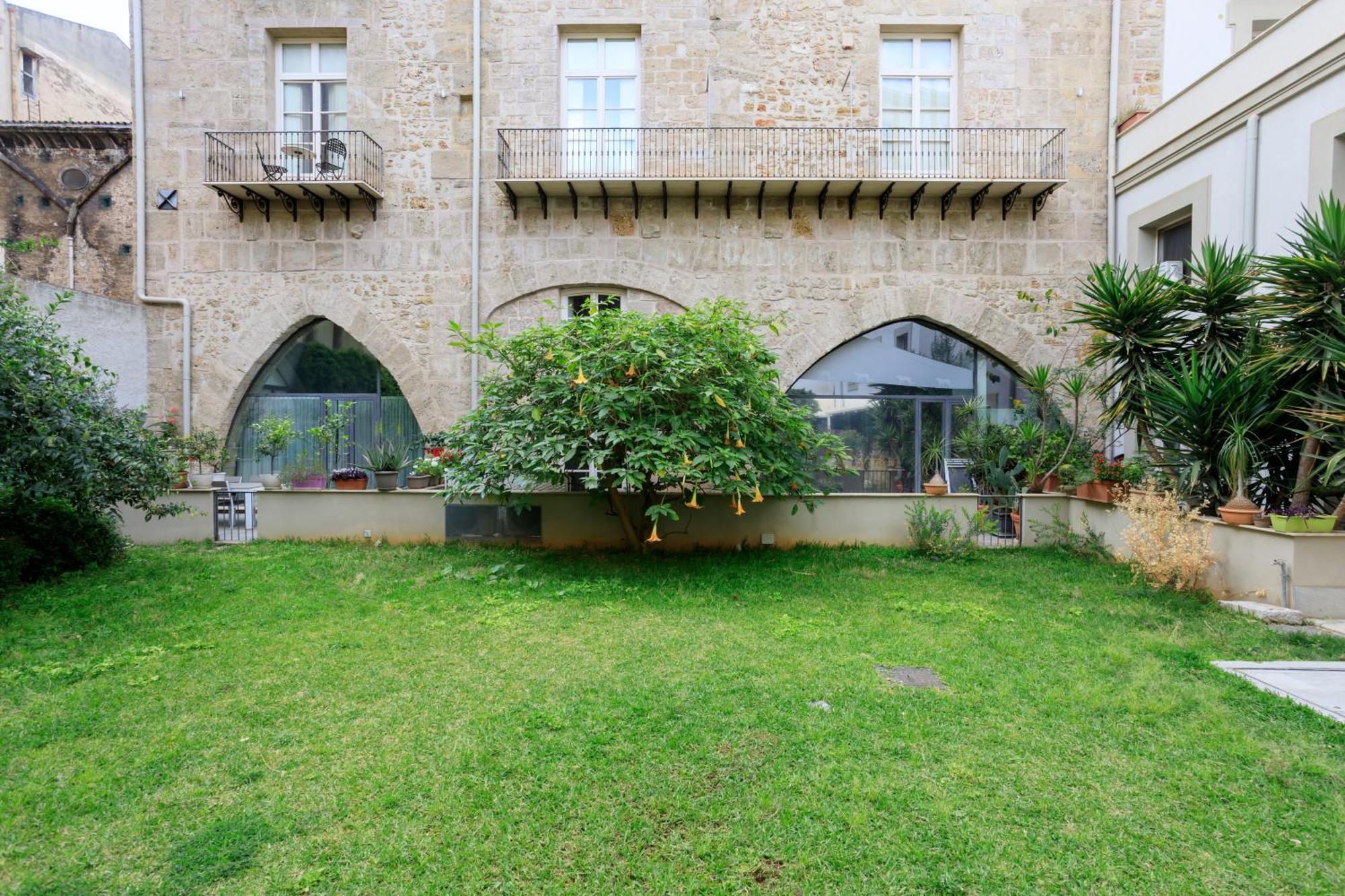 Tomasi Apartment Palermo Exteriér fotografie